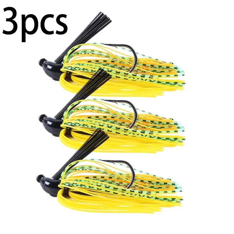 Weedless Skirted Bass Jig