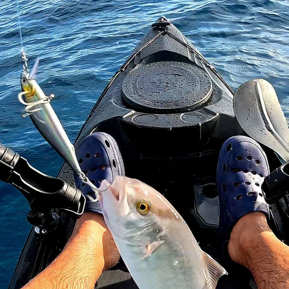 Suspending Minnow Jerkbait