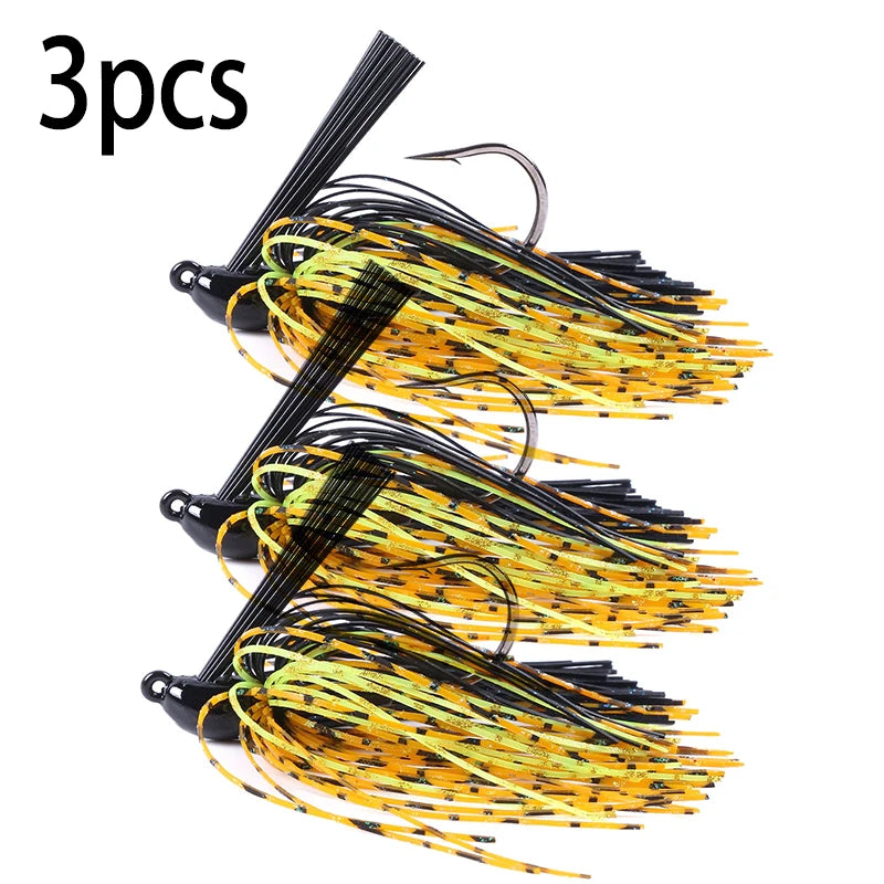 Weedless Skirted Bass Jig