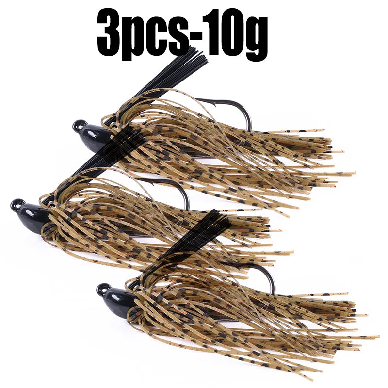 Weedless Skirted Bass Jig